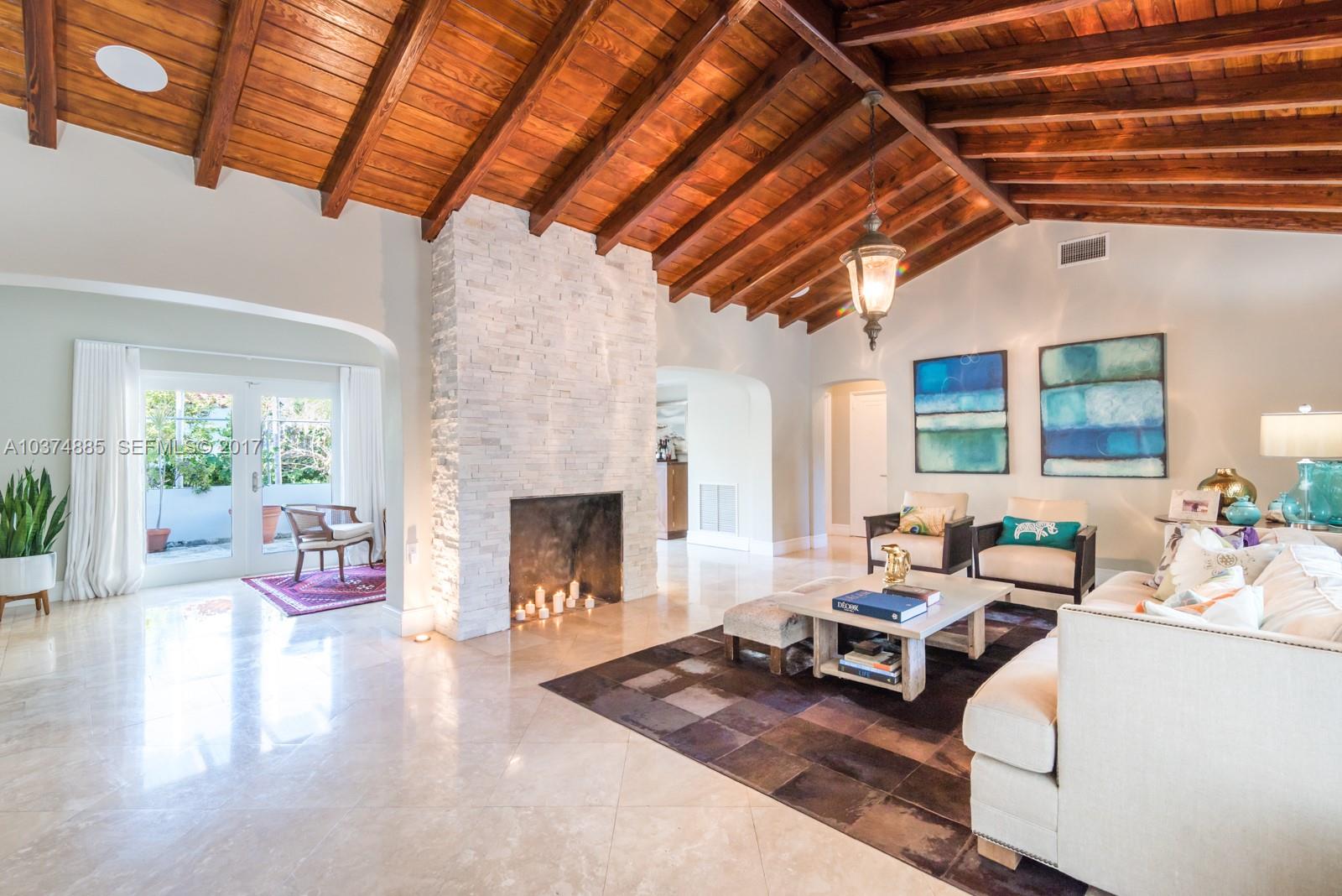 3000 SW 4th Ave