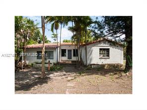 3175 PRAIRIE AV