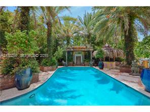 4912 PINETREE DR